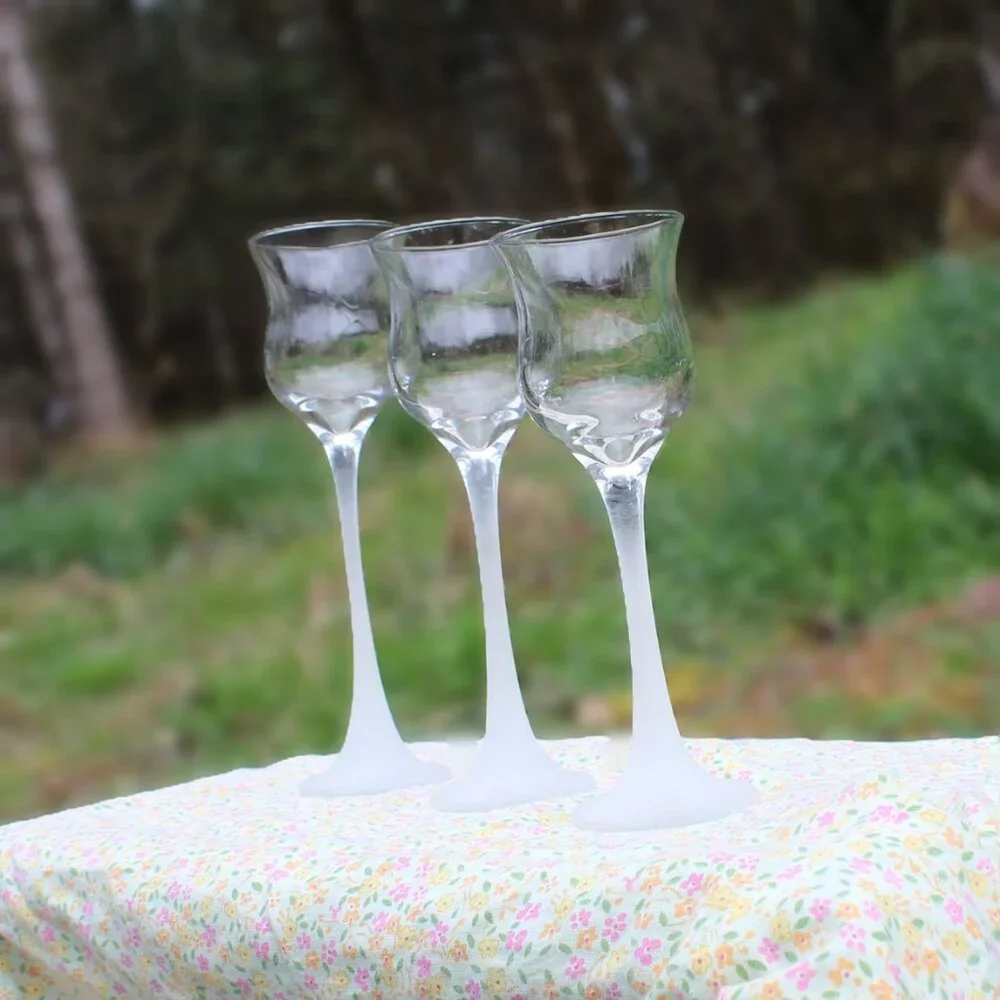 NWOT Partylite Candle Iced Crystal Frosted Elegant Home Decor Trio Tall P9428